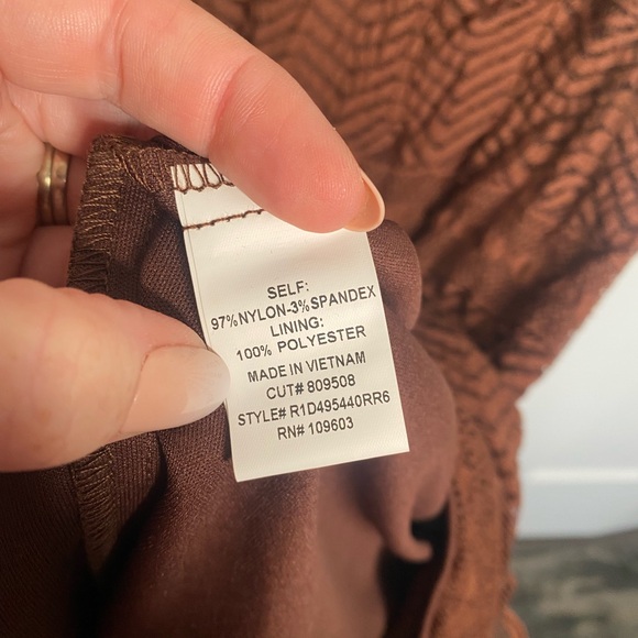 FINAL SALE Rabbit Rabbit Rabbit Lace Embroidered Cocktail Dress Women’s Size 4 - Picture 4 of 5